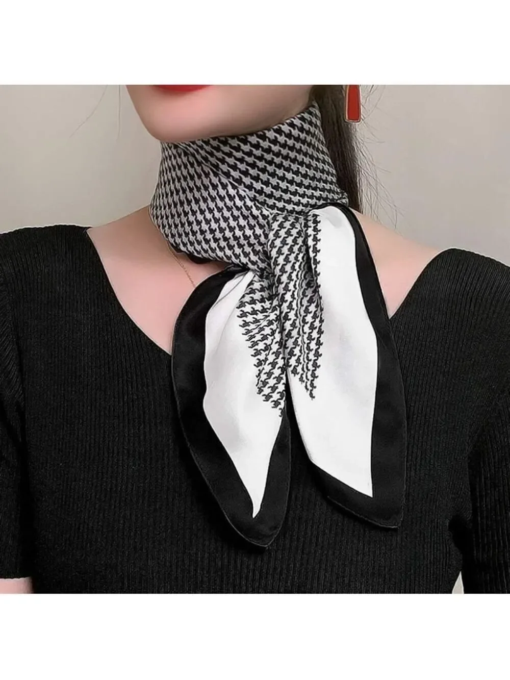 Silk Feel Scarf Women Houndstooth Square Scarf Soft Mulberry Silk Scarve